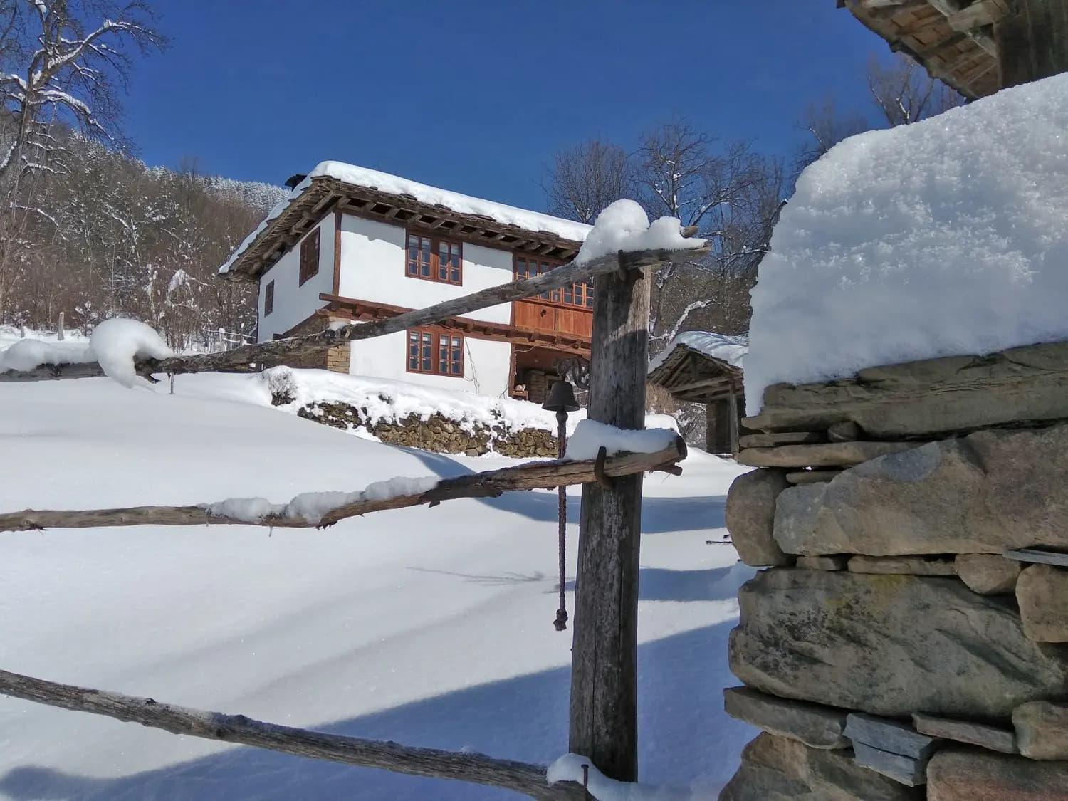 Authentic House With Stunning Mountain View - Karashka Villa Apriltsi  Exterior photo